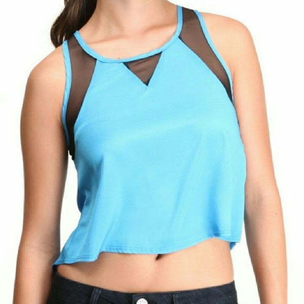 💵Final Price💵 Spicy chip tank w/mesh details